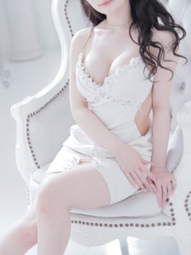  七瀬なぎ